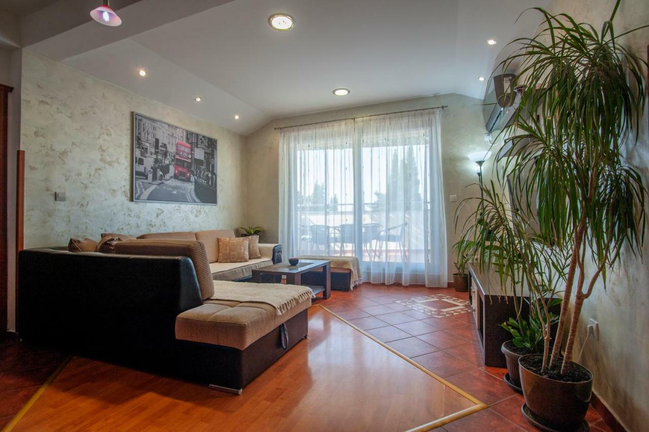 Dobrljanin Lux Apartment Budua Esterno foto