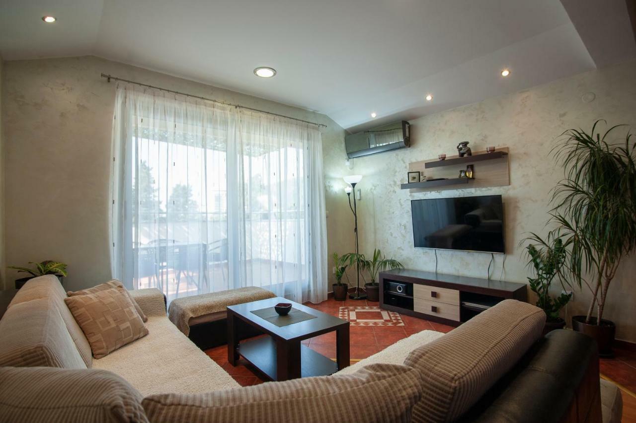 Dobrljanin Lux Apartment Budua Esterno foto
